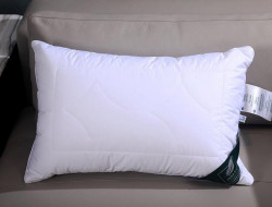 Подушка детская из силиконизированного волокна ANNA FLAUM STERN KOLLEKTION 40х60 средняя