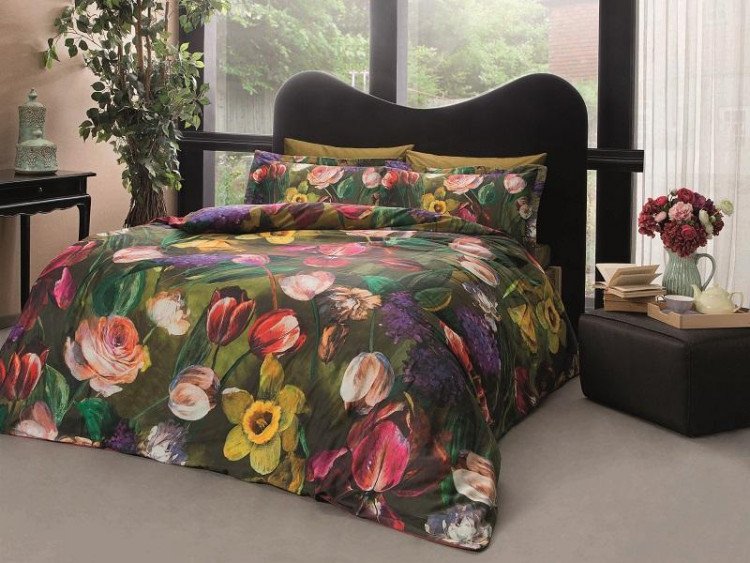 Постельное белье из сатина люкс TAC DELUX PREMIUM DIGITAL SERAPHINA красно-зеленое евро