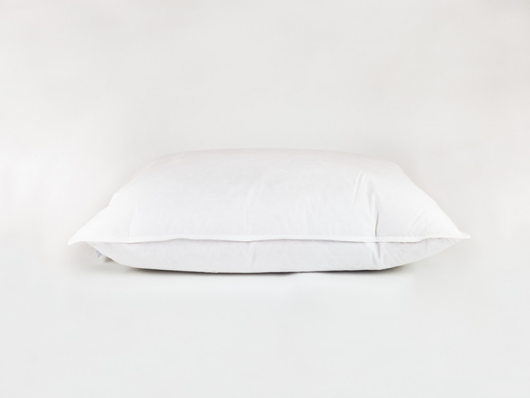 Подушка KUNSEMULLER CLASSIC TRIO KISSEN 50х70 мягкая