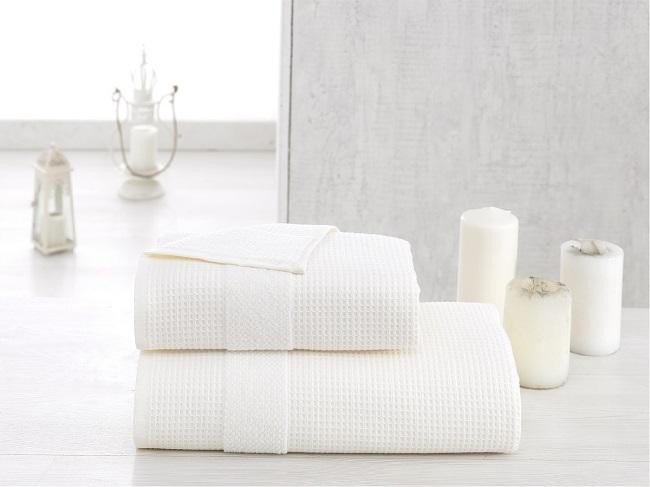 Полотенце двухстороннее из микрокоттона KARNA TRUVA кремовое 70х140