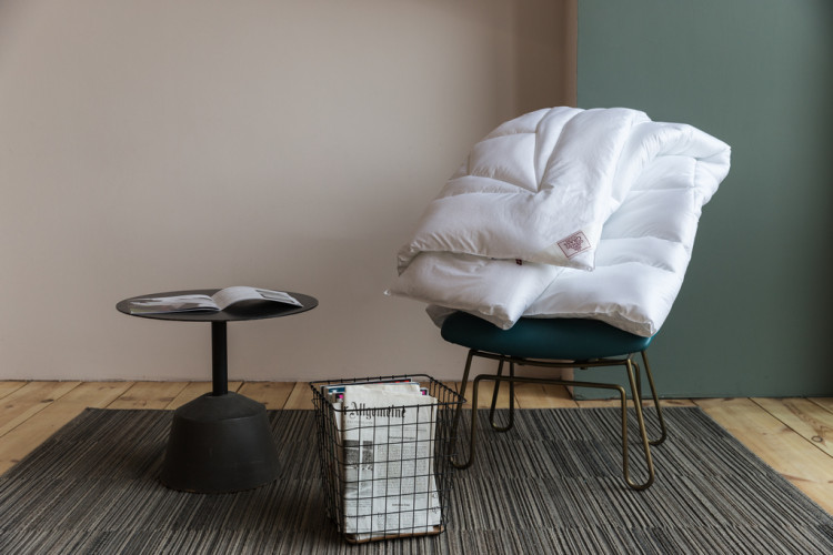 Одеяло стеганое GERMAN GRASS NON-ALLERGENIC PREMIUM GRASS 220х240 всесезонное