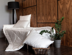 Одеяло стеганое GERMAN GRASS 64171 CAMEL WOOL GRASS 160x220 легкое