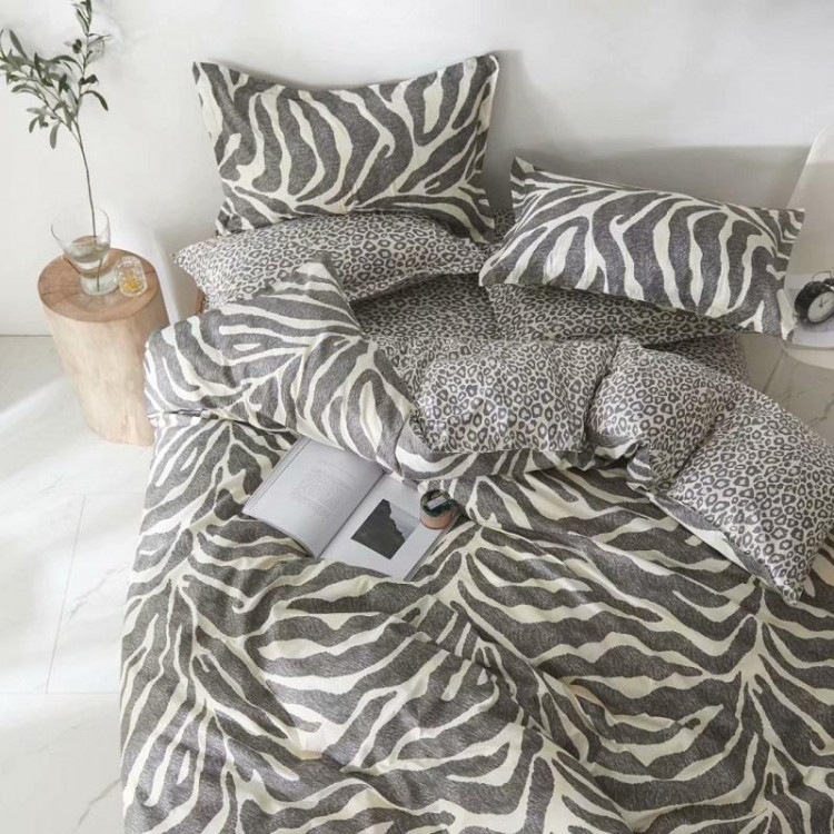 Постельное белье из микросатина TANGO DREAM FLY DF-101-70 70х70 (2шт) 2-спальное