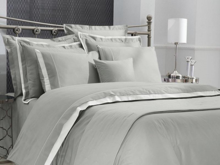 Постельное белье из сатина де люкс SAREV SPORT CHIC 300TC N304 KRAKOW V8-GRI 50х70 (4шт) евро