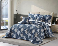 Покрывало с наволочками тонкое из полисатина TANGO LAFAYETTE листья 240х260