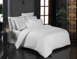 Постельное белье из страйп-сатина де люкс SAREV SPORT CHIC 260TC N305 JACQUARD STRIPE V1-BEYAZ 50х70 (2шт), 70х70 (2шт) семейное