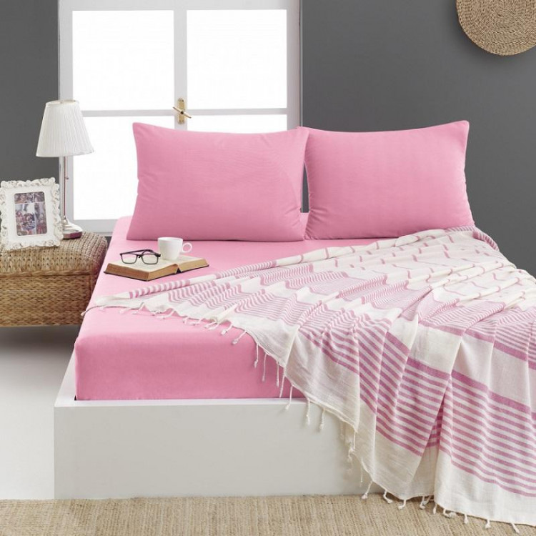 Простыня на резинке из ранфорса KARVEN P904 v10 розовая 180х200х33 с наволочками 50х70 (2шт)
