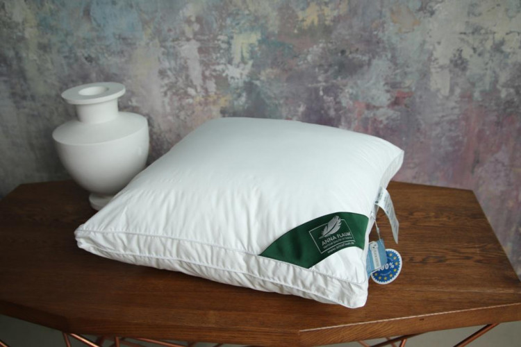 Подушка с бортиком из силиконизированного волокна ANNA FLAUM FITNESS KOLLEKTION 60х60 средняя