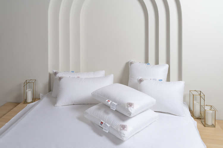 Подушка трехкамерная с бортиком GERMAN GRASS 3D THERMO DOWN GRASS 68х68 упругая