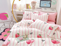 Постельное белье из твил-сатина TANGO клубнички 50х70 (2шт) 1,5-спальное