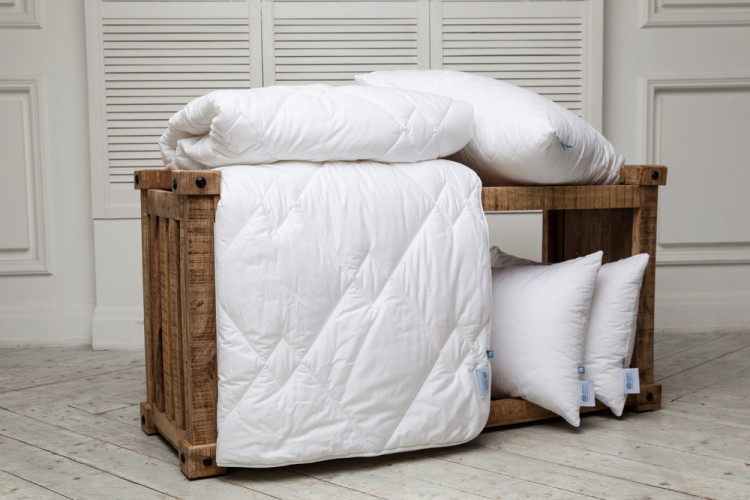 Одеяло стеганое GERMAN GRASS BAMBOO FAMILIE BIO 172x205 всесезонное