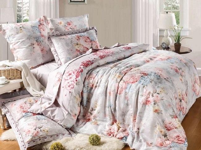 Постельное белье из сатина с вышивкой и гобеленом САЙЛИД D-176 семейное