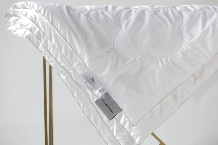 Одеяло стеганое из хлопка FLAUM HOME NATURE 200х220 всесезонное