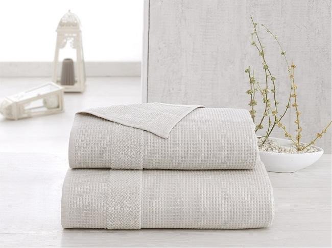 Полотенце двухстороннее из микрокоттона KARNA TRUVA бежевое 50х100