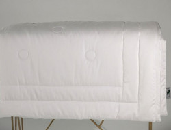 Одеяло стеганое из эвкалиптового волокна FLAUM HOME CHARM 150х200 всесезонное