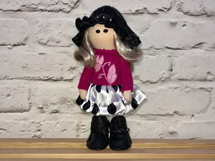 Кукла ручной работы ИНЕССА 25см