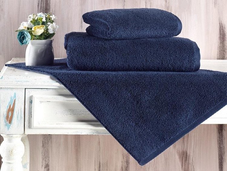 Полотенце из микрокоттона KARNA MORA синее 70х140