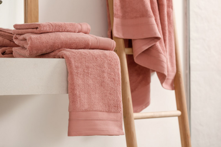 Полотенце из микрокоттона GERMAN GRASS Rose Balance Grass 80х150