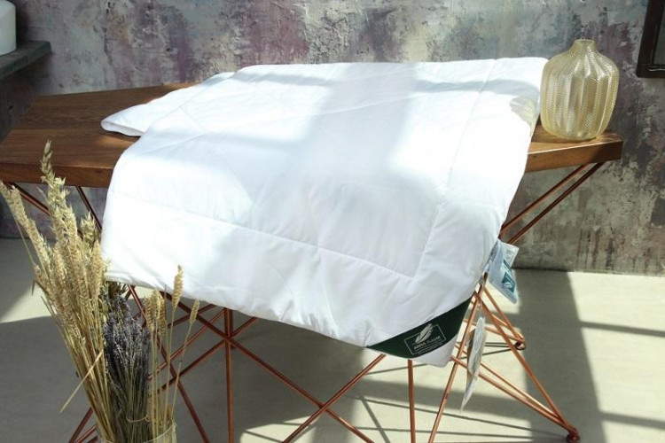 Одеяло стеганое из хлопка ANNA FLAUM BAUMWOLLE KOLLEKTION 150х200 легкое