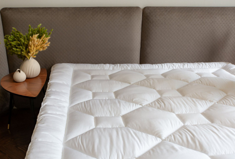 Наматрасник-топпер стеганный GERMAN GRASS TOPPER WOOL GRASS 180х200