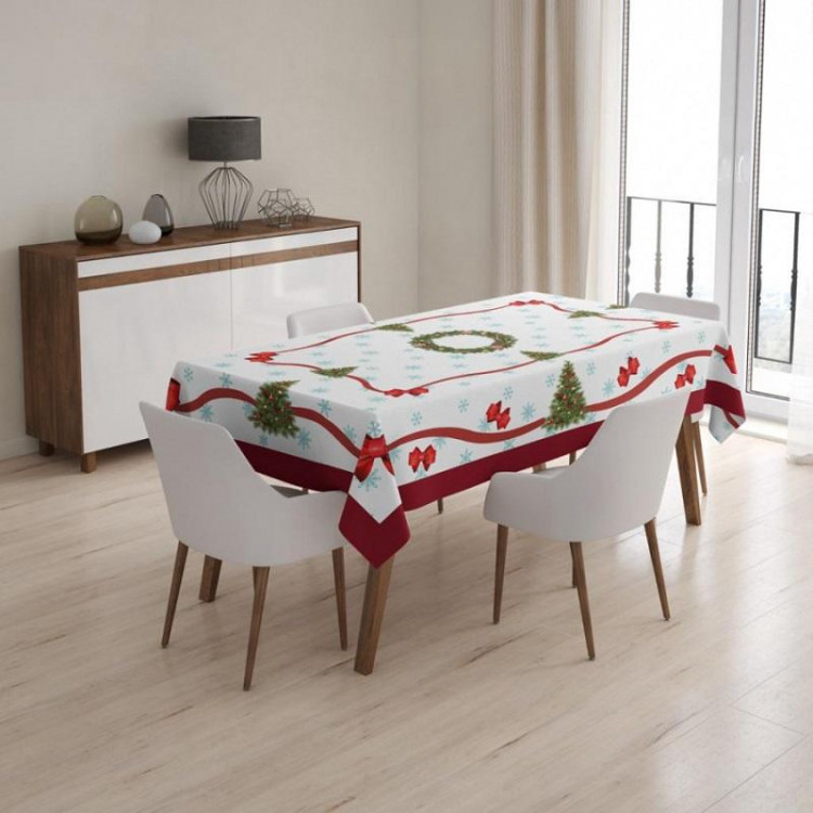 Скатерть из полиэстера KARVEN M813 НОВЫЙ ГОД V1 160х220