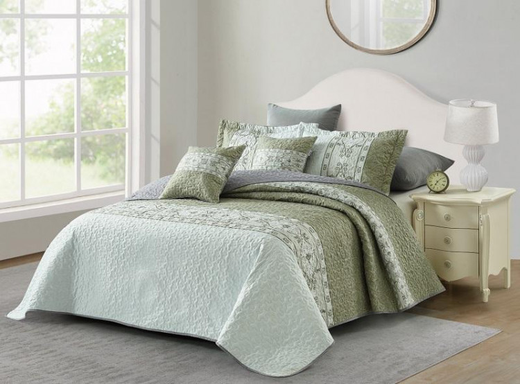 Покрывало с наволочками тонкое из полисатина TANGO LAFAYETTE MF-102 240х260