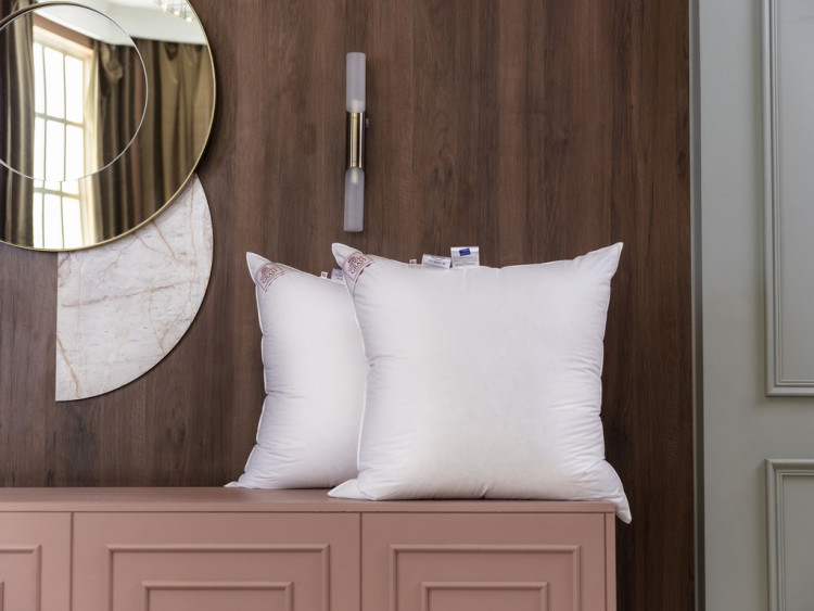 Подушка GERMAN GRASS SILVER DOWN GRASS 68х68 средняя