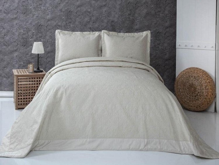 Покрывало жаккардовое с наволочками KARNA GABEL кремовое 260х260