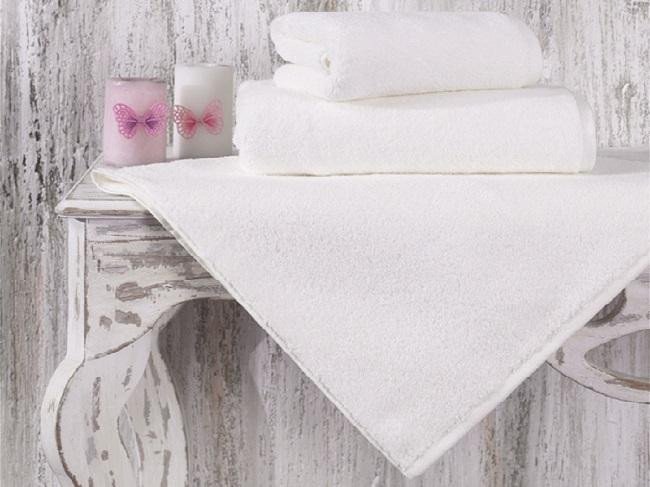 Полотенце из микрокоттона KARNA MORA кремовое 90х150