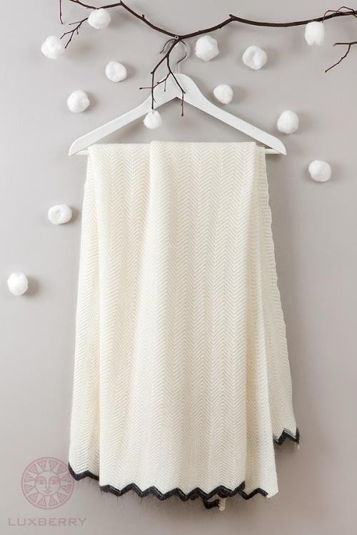 Плед LUXBERRY IMPERIO 293 белый 130х170