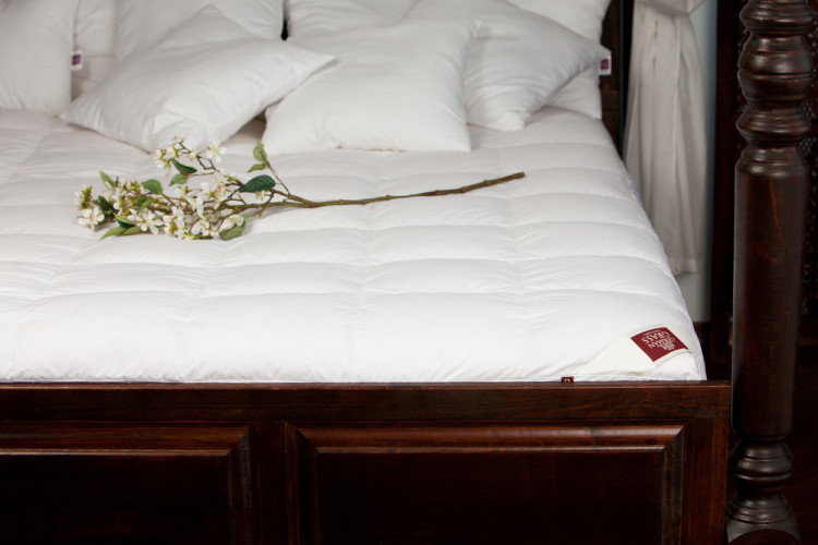 Наматрасник-чехол стеганый GERMAN GRASS MATTRESS DOWN GRASS 90х200