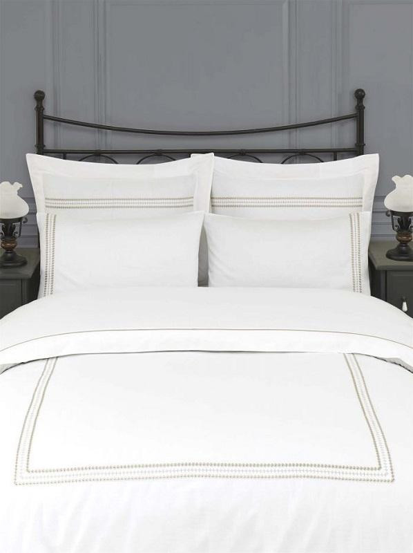 Постельное белье из сатина-люкс с вышивкой ISSIMO RITA PINK евро