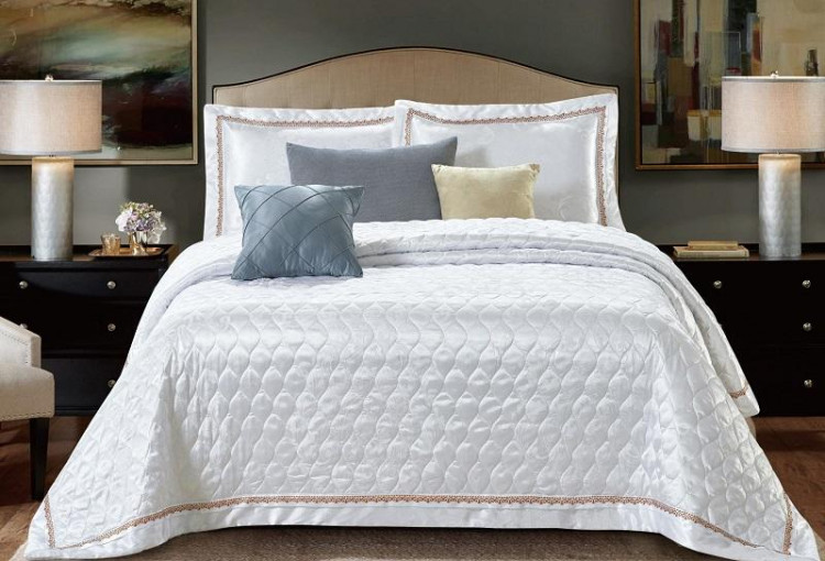 Покрывало с наволочками жаккардовое TANGO AVANTI TJ-86 240х260