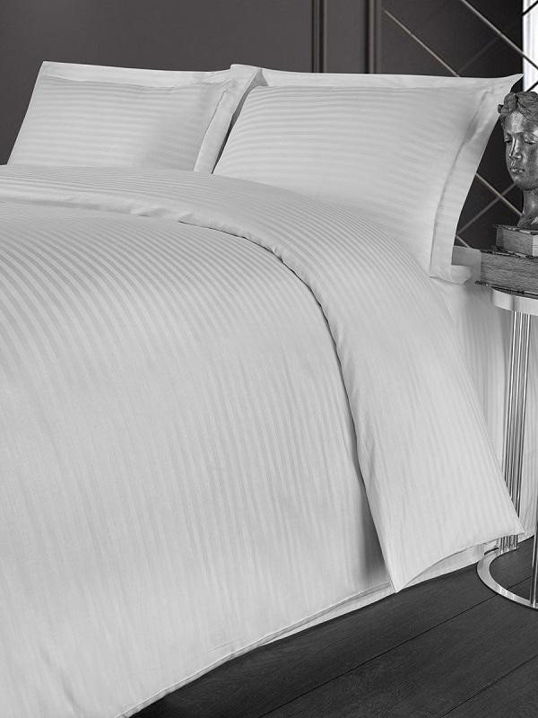 Постельное белье однотонное из страйп-сатина KARNA LINE белое евро