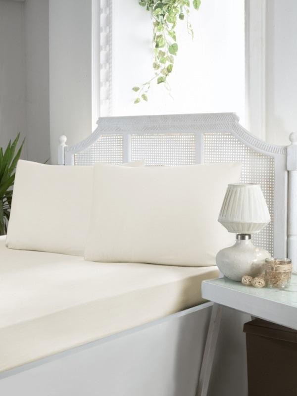 Простыня на резинке из сатина KARVEN P898 кремовая 100х200х33 с наволочкой 50х70