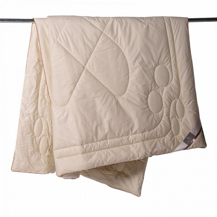 Одеяло стеганое из верблюжьей шерсти в тике BELPOL ВЕРБЛЮЖЬЯ ШЕРСТЬ 200х220 всесезонное