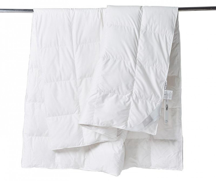 Одеяло кассетное из белого гусиного пуха с бортиком BELPOL STATUS 200х220 теплое