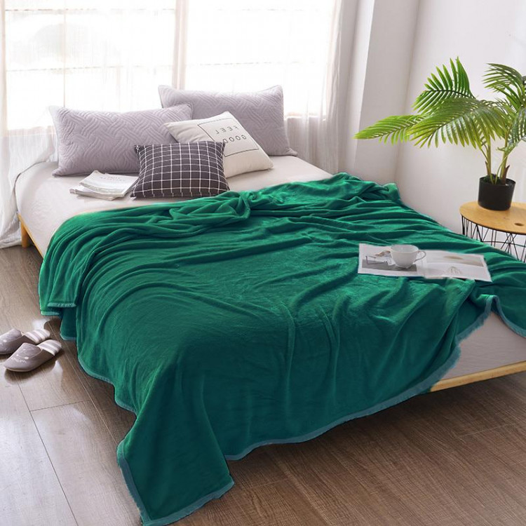 Плед однотонный из микрофибры TANGO ALLEGRIA AL-14 темно-зеленый 200х220