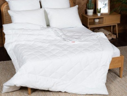 Одеяло детское из хлопка и полиэфира в тике стеганое Легкие Сны МИРЭЛЬ 110х140 теплое