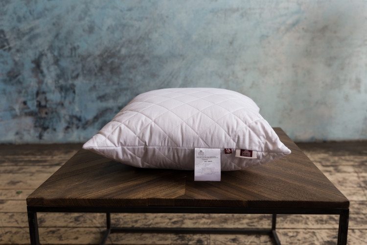 Подушка-думочка стеганная GERMAN GRASS 95C GRASS 50х50 упругая