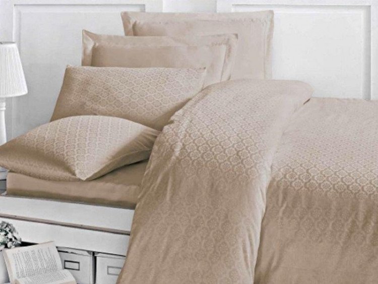 Постельное белье из хлопкового жаккарда ISSIMO MONTE бежевое евро