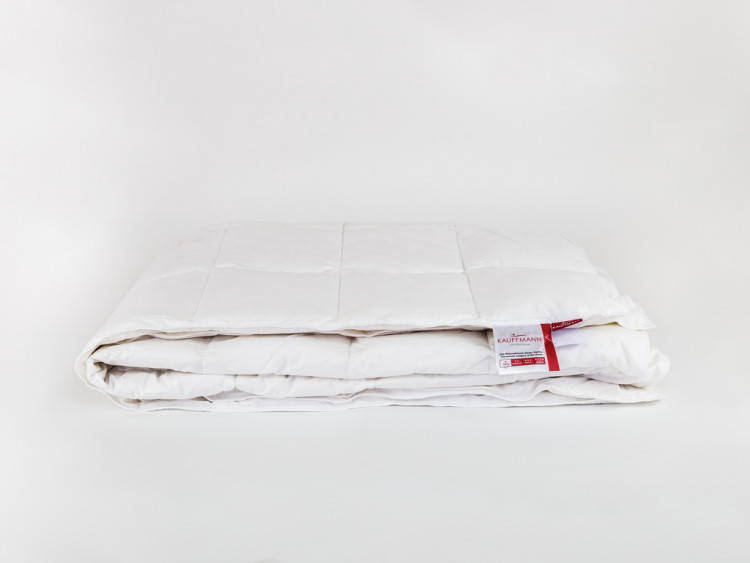 Одеяло стеганое KAUFFMANN SLEEPWELL COMFORT DECKE 200х220 легкое
