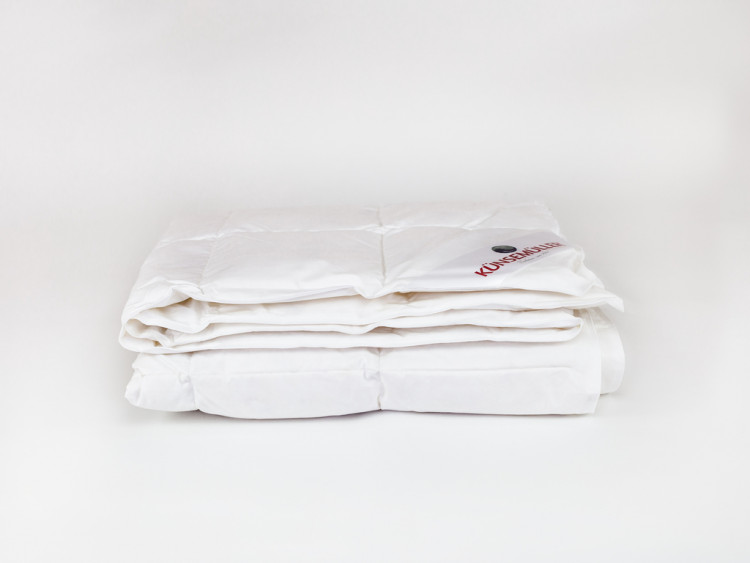 Одеяло стеганое KUNSEMULLER CANADA DECKE 200х220 всесезонное