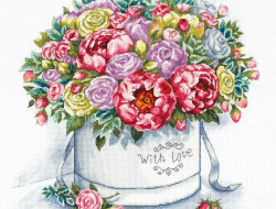 Набор для вышивания PANNA Золотая коллекция C-7058 ПИОНЫ В ШЛЯПНОЙ КОРОБКЕ 33х32