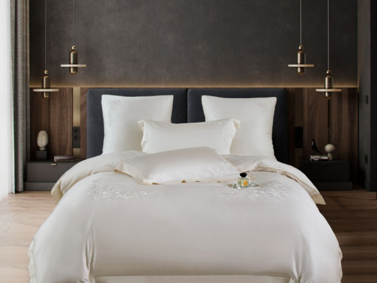 Постельное белье из сатина-люкс с вышивкой ASABELLA Взбитые сливки 50х70 (2шт) и 70х70 (2шт) евро