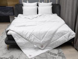 Одеяло стеганое GERMAN GRASS 158171 MERINO WOОL GRASS 160x220 легкое