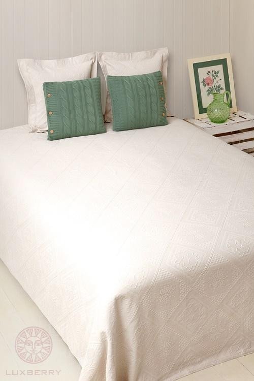 Покрывало LUXBERRY LANA экрю 200х220